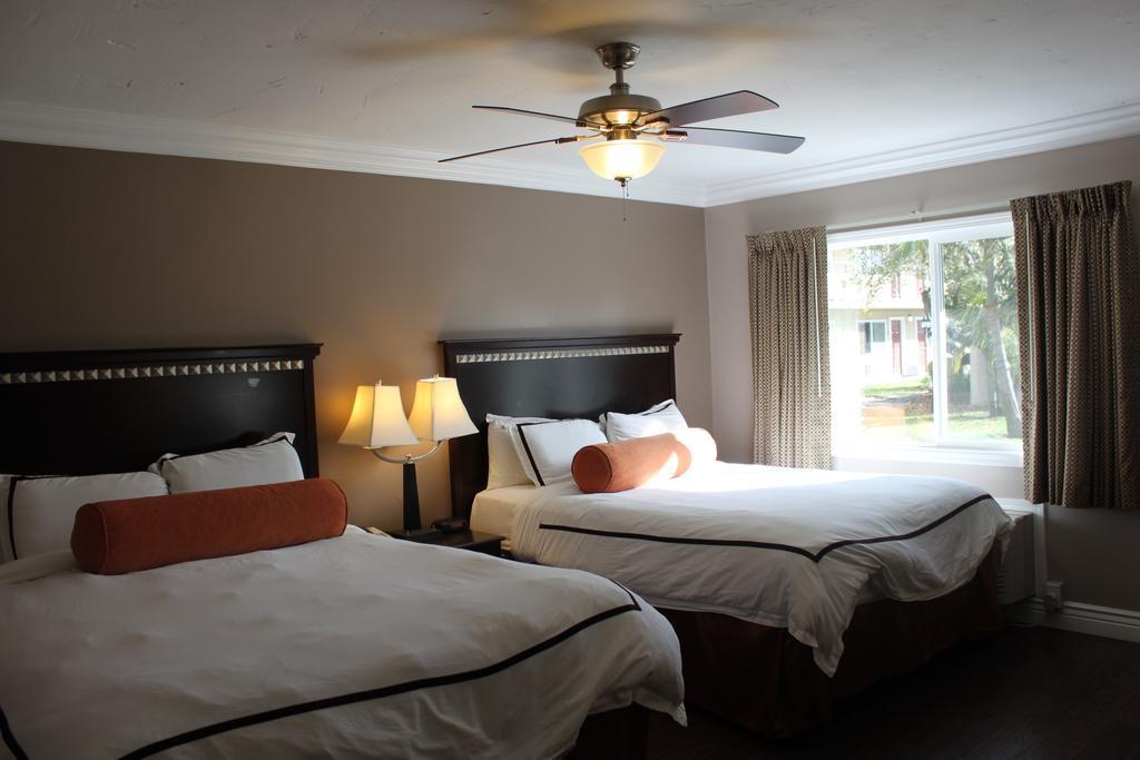 Travelodge By Wyndham Santa Maria Εξωτερικό φωτογραφία